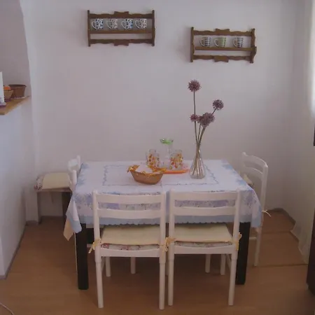 Daire Ante Rogoznica (Sibenik-Knin)